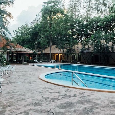 The Pine Resort Pathum Thani Luaran gambar