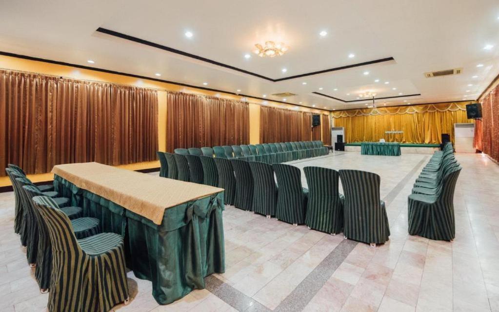 The Pine Resort Pathum Thani Luaran gambar