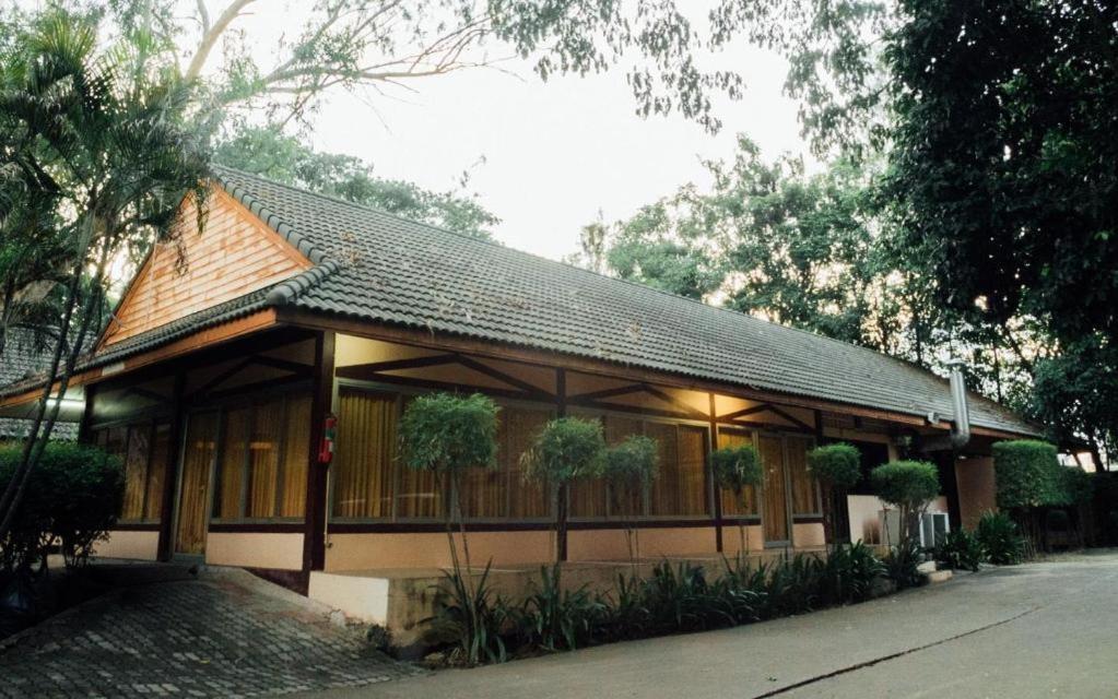 The Pine Resort Pathum Thani Luaran gambar