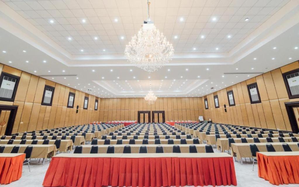 The Pine Resort Pathum Thani Luaran gambar