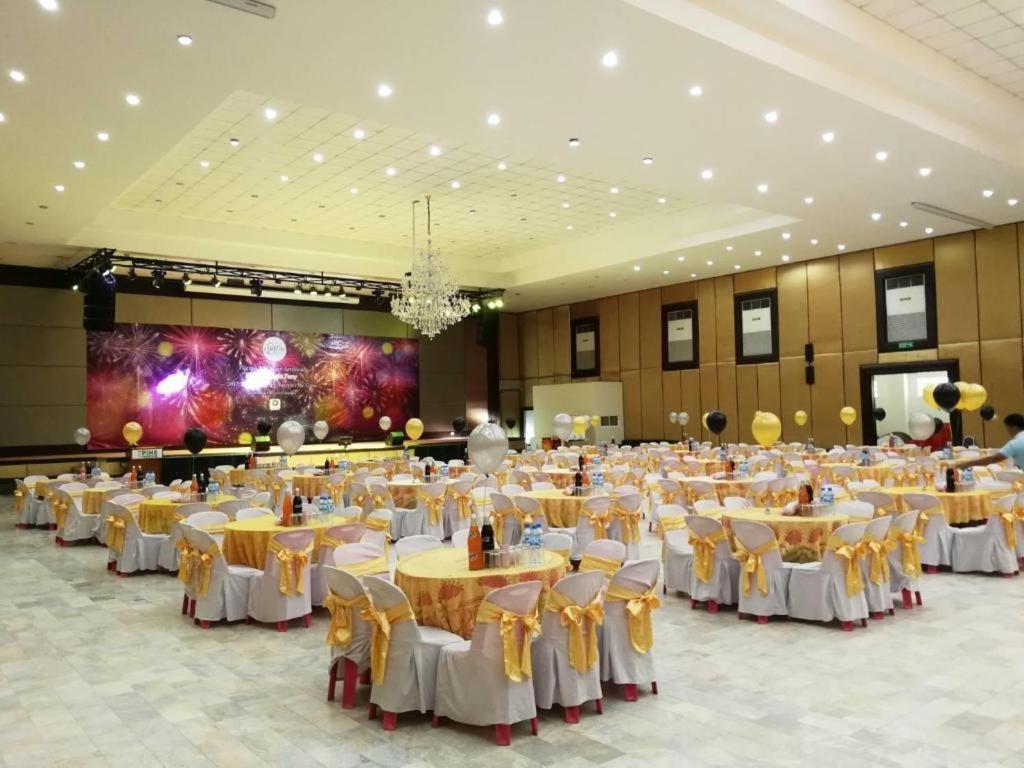 The Pine Resort Pathum Thani Luaran gambar