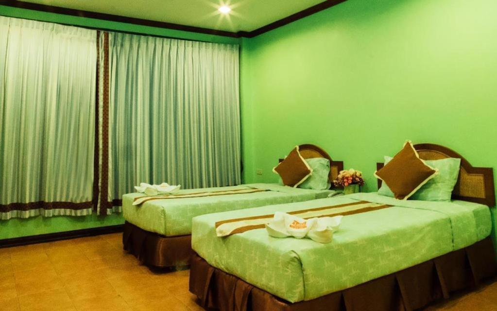 The Pine Resort Pathum Thani Luaran gambar