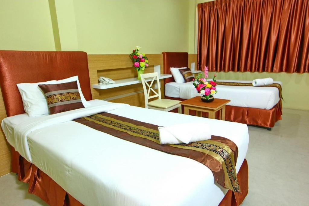 The Pine Resort Pathum Thani Luaran gambar